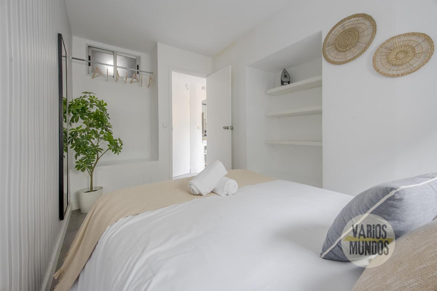 Atico Calle Silva Para 3Pax Con Terraza Esquina Con Gran Via E2 Madrid Exterior foto