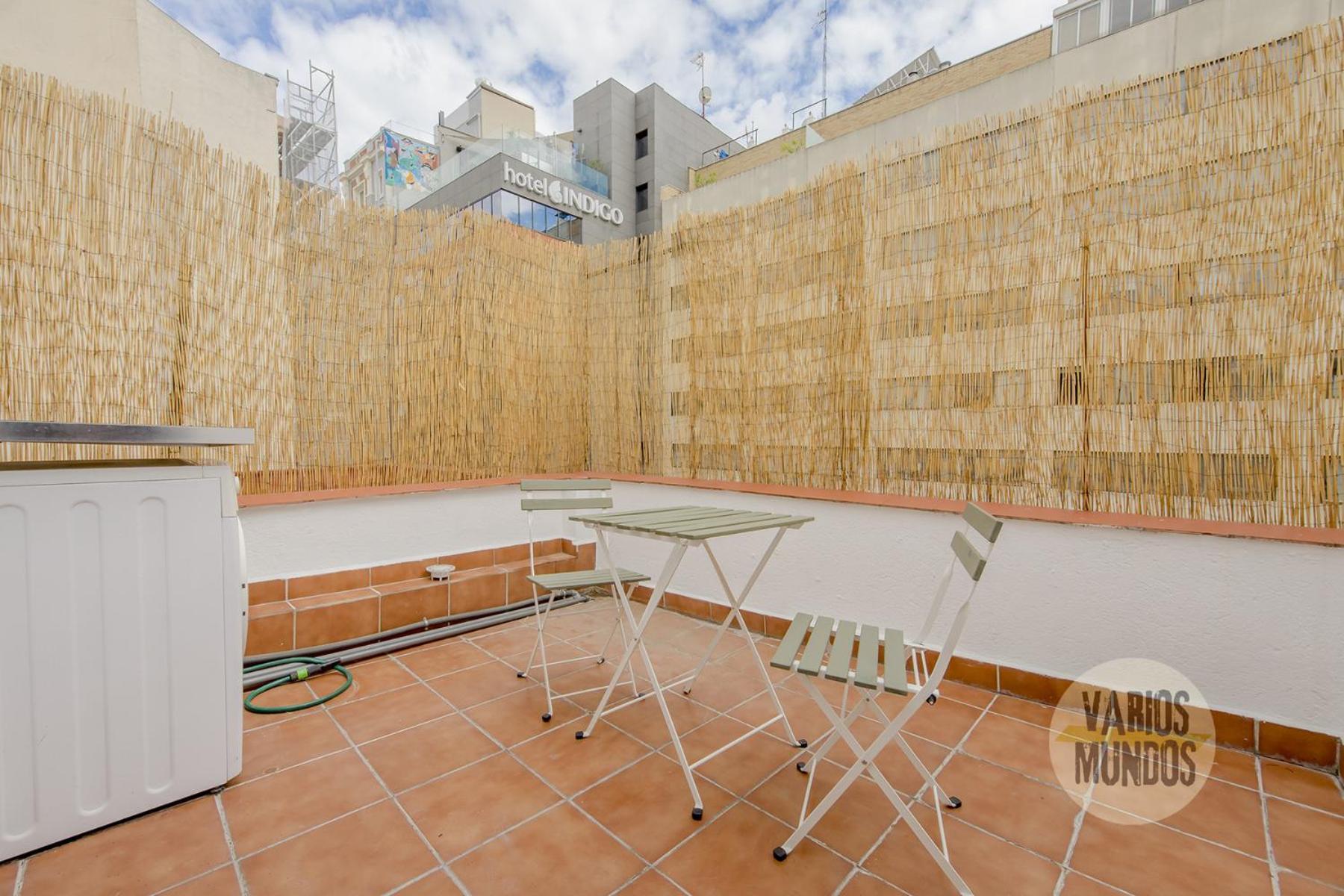Atico Calle Silva Para 3Pax Con Terraza Esquina Con Gran Via E2 Madrid Exterior foto